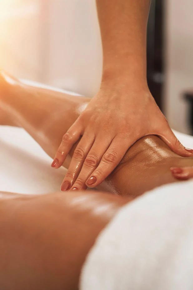 Massagem Modeladora com endermo